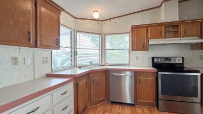Photo 4 of 18 of home located at 152 Evergreen Ln Lady Lake, FL 32159