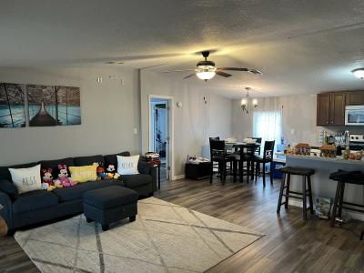 Photo 5 of 12 of home located at 460 Ridgemont Loop Davenport, FL 33897