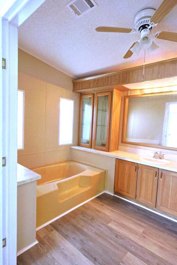 1989 Palm palm Mobile Home