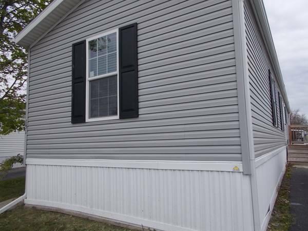 2015 Redman Mobile Home