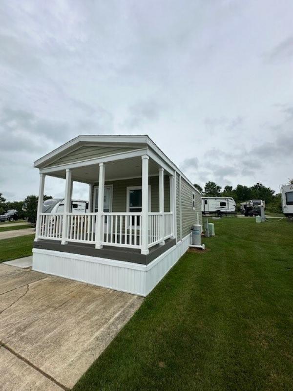 2024 Skyline 4110B(2br) Mobile Home