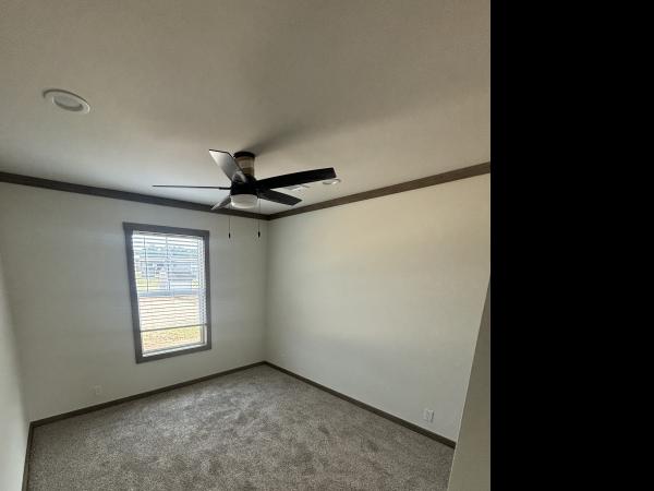 2025 Clayton 52NXI28563A Mobile Home