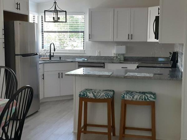 1986 Palm PH4467 Mobile Home