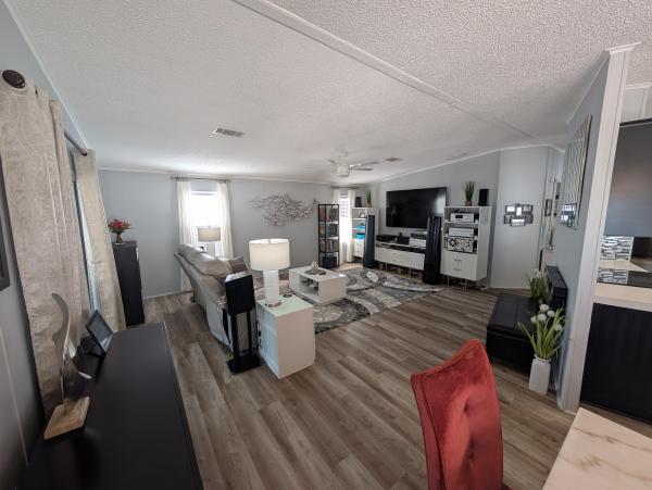 1993 Palm Harbor Mobile Home