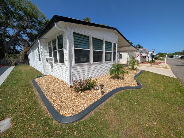 1993 Palm Harbor Mobile Home