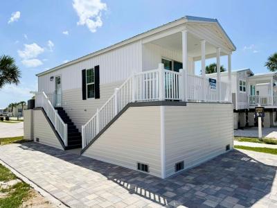 Photo 2 of 8 of home located at 19333 Summerlin Rd #143 Fort Myers, FL 33908