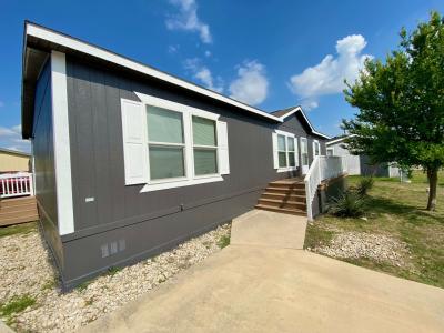 Photo 2 of 12 of home located at 7460 Kitty Hawk Rd. Site 436 Converse, TX 78109