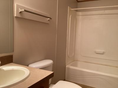 Photo 4 of 7 of home located at 2913 Arbutus Elkhart, IN 46514