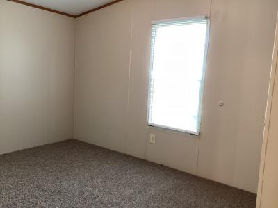Photo 5 of 7 of home located at 2913 Arbutus Elkhart, IN 46514