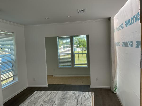 2025 Skyline LE4894 Mobile Home