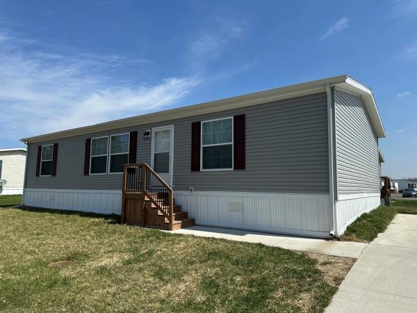 2022 Champion RFN2856907 Mobile Home