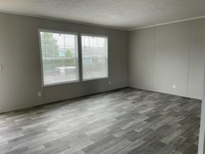 Photo 4 of 5 of home located at 707 Jerald Drive Flint, MI 48506