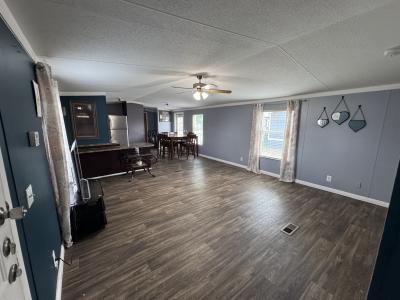 Photo 3 of 11 of home located at 900 Broken Feather Trl 43 Pflugerville, TX 78660