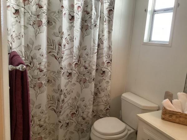 1970 GOLDEN WEST 469872 Mobile Home