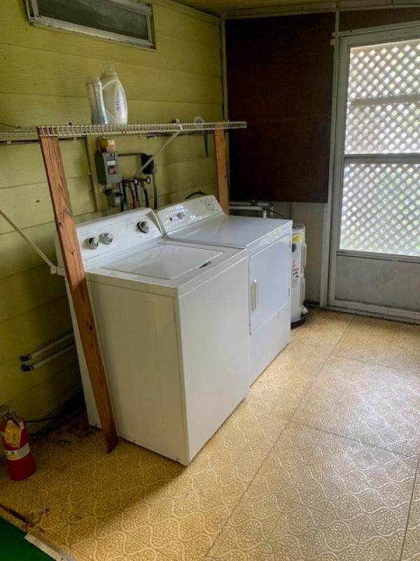 1975 Mobile Home