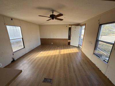 Photo 2 of 5 of home located at 215 Jacqualyn Dr Lapeer, MI 48446