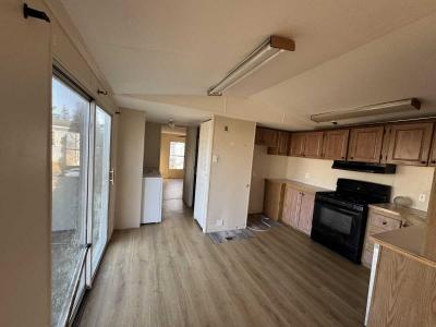 Photo 4 of 5 of home located at 215 Jacqualyn Dr Lapeer, MI 48446