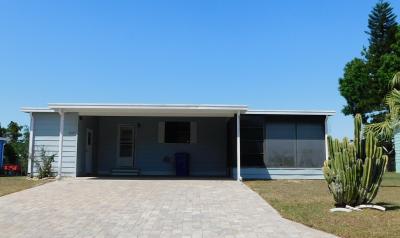 Photo 1 of 22 of home located at 1605 Bassett Dr Lakeland, FL 33810