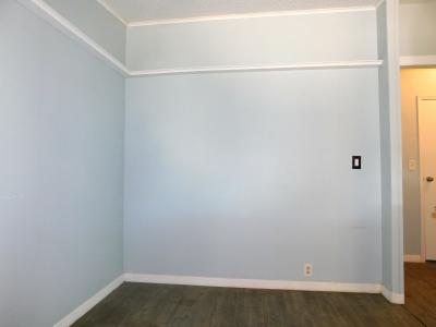 Photo 4 of 22 of home located at 1605 Bassett Dr Lakeland, FL 33810