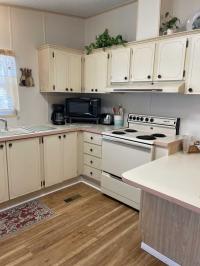 1987 Manufactured Home