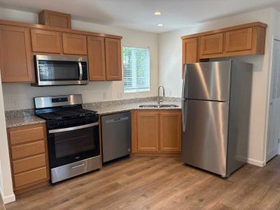 Photo 2 of 23 of home located at 1050 West Capitol Ave. #76 West Sacramento, CA 95691