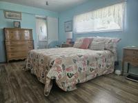 1974 CHAT Manufactured Home