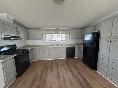 Photo 5 of 12 of home located at 1737Us-9W Selkirk, NY 12158