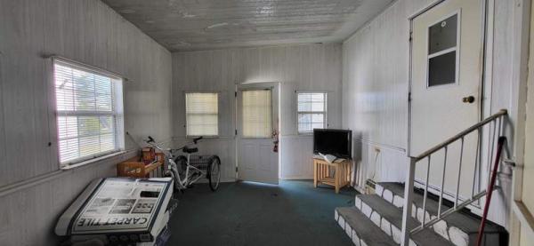 1998 SHER Manufactured Home