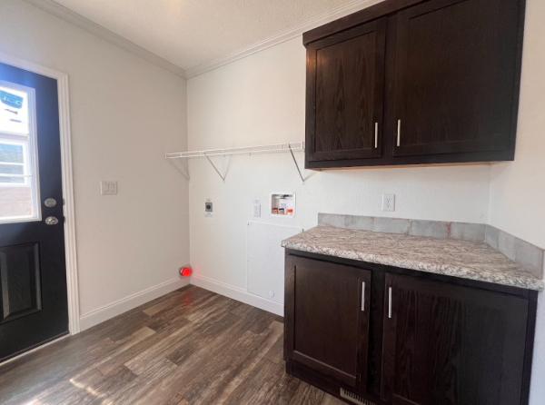 2025 Skyline LH2 Custom HUD Mobile Home