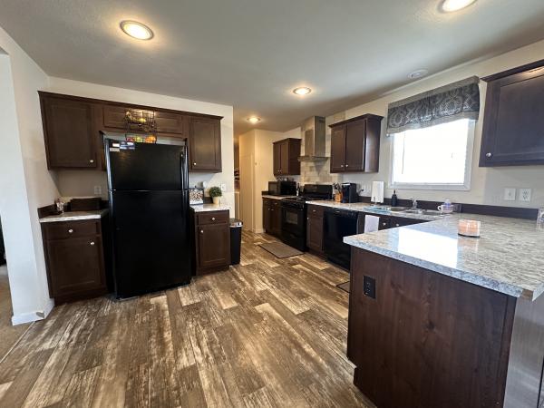2017 Schult Mobile Home
