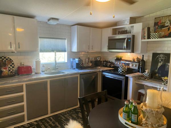1993 Fleetwood Mobile Home