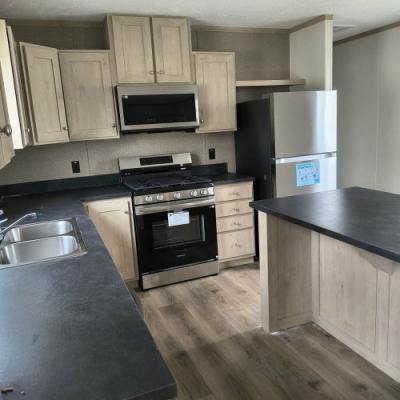 Mobile Home at 27 Crestwood Drive #0014 Middletown, IN 47356