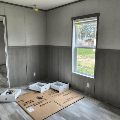 Mobile Home at 27 Crestwood Drive #0013 Middletown, IN 47356