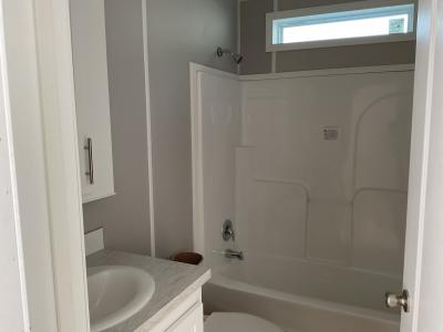 Mobile Home at 15636 Lakeshore Villa Loop Tampa, FL 33613