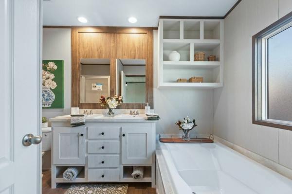 2025 Clayton 31RLS16682A Mobile Home