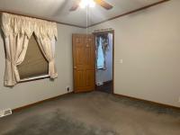 2002 CRYSTAL VALL ab Mobile Home
