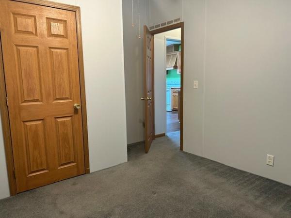 2002 CRYSTAL VALL ab Mobile Home