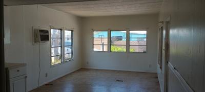 Photo 4 of 9 of home located at 7403 46th Ave. N. Lot 241 Saint Petersburg, FL 33709