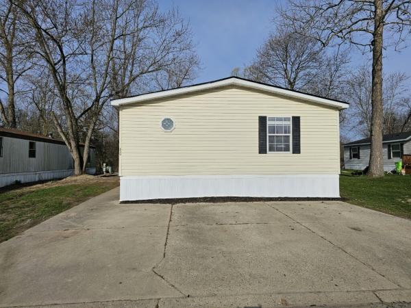 2000 Skyline Manufactured Home