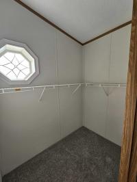 2000 Skyline Manufactured Home