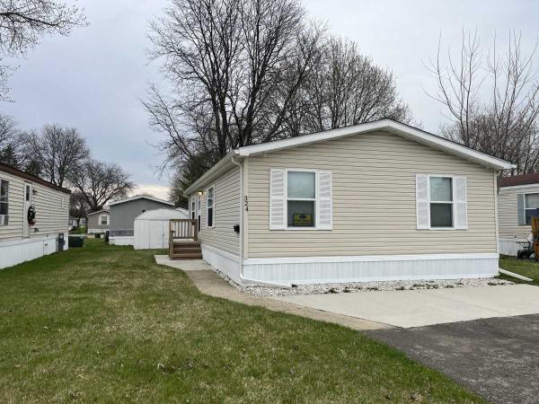 1990 Carrollton Manufactured Home