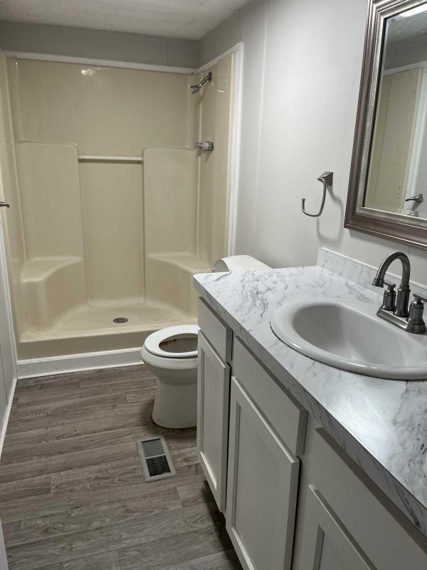 1990 Carrollton Manufactured Home