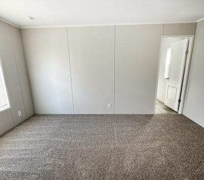 Photo 4 of 6 of home located at 2719 S. 72nd Pl Lot 99 Kansas City, KS 66106