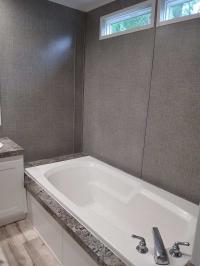 2024 240LM-LANDMARK  167631 Manufactured Home