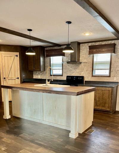 Photo 3 of 11 of home located at 2938 Andrew Drive Columbus, IN 47201