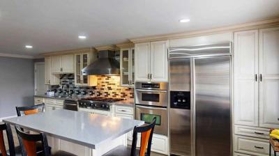 Photo 4 of 53 of home located at 320 N Park Vista St #58 Anaheim, CA 92806