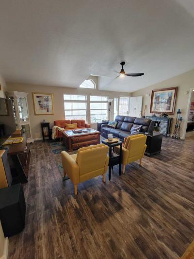 Photo 4 of 16 of home located at 8401 S Kolb Rd #103 Tucson, AZ 85756