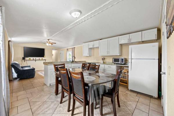 1983 MODULINE INDUSTRIES INCORPORATED Mobile Home For Sale