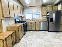 1982 KAUFMAN AND BROAD BAINBRIDGE Manufactured Home