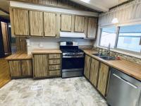 1982 KAUFMAN AND BROAD BAINBRIDGE Manufactured Home